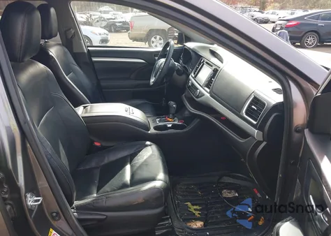 2016 Toyota Highlander Xle V6 из США, поврежденный, VIN 5TDJKRFH8GS299258